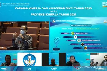 UNP raih juara III kategori pengelolaan media sosial pada Anugerah Humas Dikti 2020