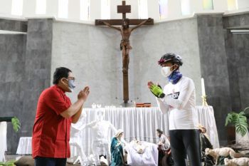 Ganjar cek sejumlah gereja pastikan protokol kesehatan saat Natal