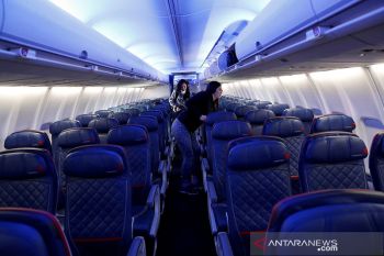 AS perluas pengujian COVID-19 ke penumpang internasional
