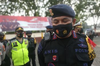 Brimob Polda Sulsel patroli tempat keramaian