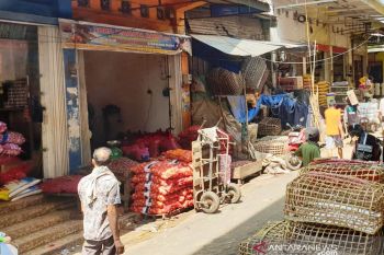 Warga Palembang keluhkan  harga cabai melonjak