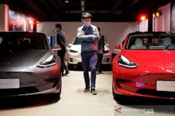 Korsel selidiki kecelakaan Tesla Model X