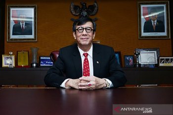 Yasonna minta jajaran Kemenkumham kerja ikhlas hadapi  tantangan 2021