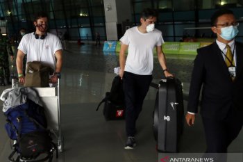 Indonesia revises travel rules over Omicron concerns