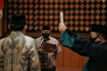 Menag  lantik 11 pengurus baru BAZNAS 2020-2025