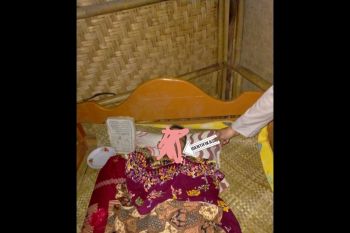 Sehari semalam tak ke luar rumah, seorang ayah di Sikur Lotim ditemukan tewas gantung diri