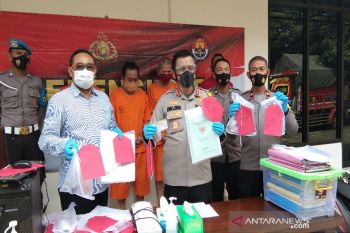 Kepolisian Resor Batang ungkap pemalsuan dokumen senilai Rp422 juta