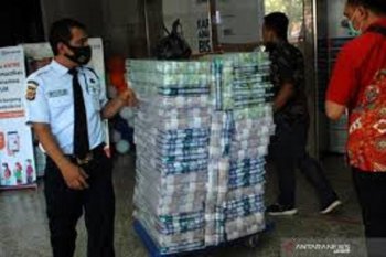 Uang beredar pada bulan November 2020 tercatat Rp6.817,5 triliun