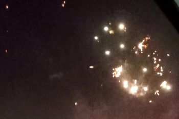 Warga Jayapura sambut tahun baru pesta kembang api