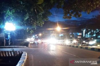 Akses jalan menuju lokasi tempat keramaian Kota Jayapura mulai ditutup
