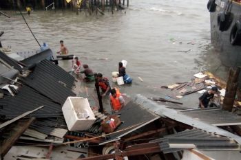 Aiir pasang di Batam capai 3 meter
