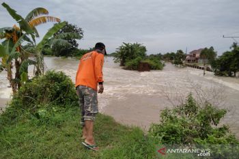 Tanggul Sungai Gelis Kudus jebol, sejumlah warga mengungsi