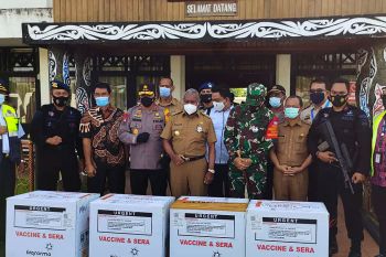 Vaksin COVID-19 Papua Barat telah tiba di Manokwari