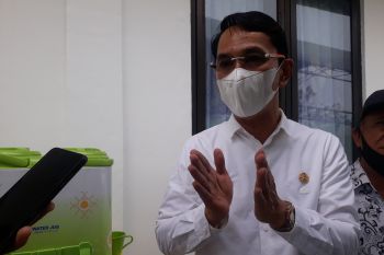 Bupati Sigi kemukakan tenaga medis dan guru prioritas utama vaksinasi
