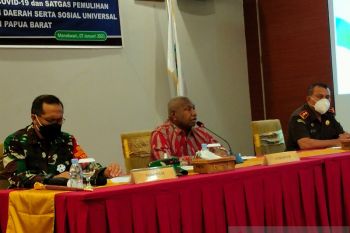 Belum semua tenaga kesehatan Papua Barat bisa divaksin COVID-19