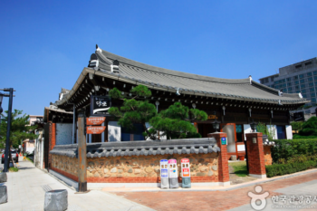 Jalan-jalan online ke tiga kawasan di Korea