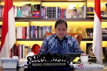 Airlangga: PSBB bukan melarang hanya batasi kegiatan
