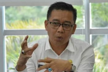 500 tenaga medis Sulbar dilatih memberikan vaksin COVID-19