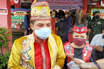 Bupati Kotim siap menjadi orang pertama divaksin di daerahnya