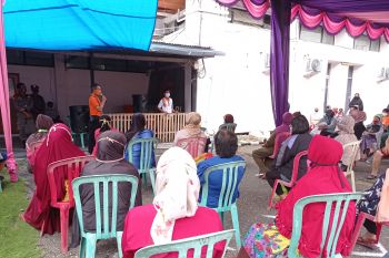 BST cair, Kantor Pos ingatkan tidak membawa anak kecil