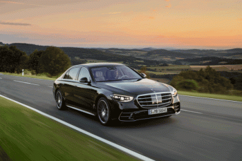Mobil listrik Mercedes-Benz laris terjual 2020
