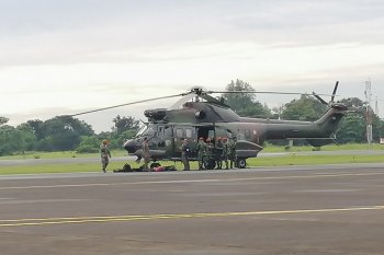 TNI AU menyiapkan dua helikopter evakuasi korban pesawat Sriwijaya SJ-182
