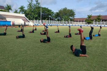 Tingkatkan imun, prajurit Kodim Muara Teweh rutin olahraga bersama