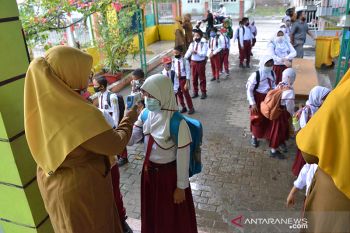 Peningkatan protokol kesehatan di sekolah