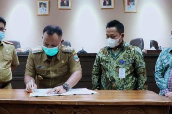 Pemkab Lampung Selatan lakukan kerjasama MoU dengan Bank Lampung tentang pengelolaan keuangan daerah