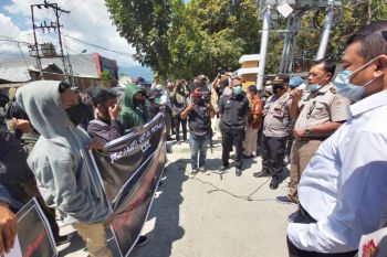 Warga tiga desa di Morut desak BPN patuhi putusan MA cabut HGB PT SPN