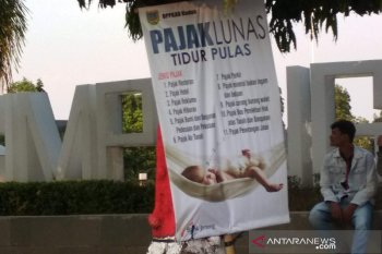 Pemerintah pungut pajak pulsa, voucer, dan token listrik mulai Februari 2021
