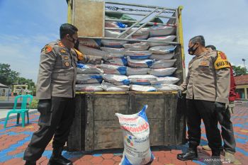 Dua pelaku penyelundupan pupuk bersubsidi diringkus polisi