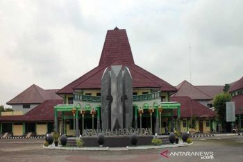 Ratusan OTG sembuh dari COVID-19 di Asrama Haji Donohudan dipulangkan