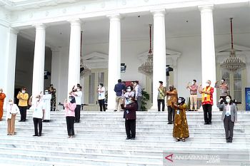 Kemarin, pasar saham respons vaksinasi hingga kunjungan Menlu China