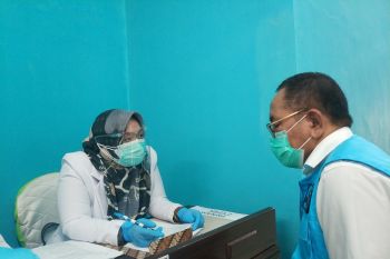 Kadinkes Sulsel : Vaksinasi awal bukan tahap uji coba vaksin