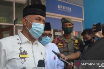 Wali Kota Padang imbau warga tak perlu ragu divaksin COVID-19