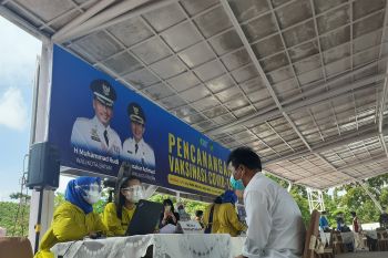 Tensi  tinggi, Wali Kota Batam tunda divaksin COVID-19