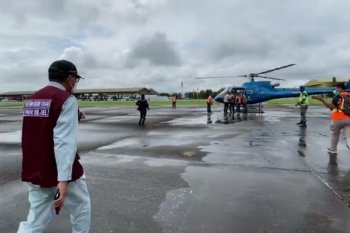 Gubernur Sulsel, Pangdam XIV Hasanuddin dan Kapolda pantau dampak gempa Majene dari udara