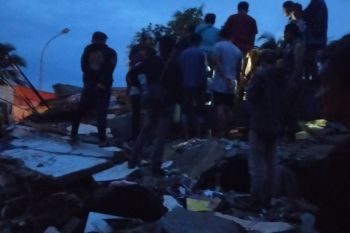 PLN Sulselrabar terjunkan 123 personel pulihkan listrik di Sulbar