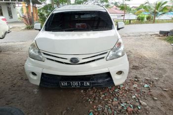 Gelapkan mobil, pasangan suami istri ditangkap di Kalsel