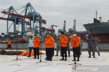 Pencarian SJ-182 diperpanjang tiga hari