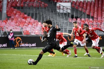 Rennes kembali ke jalur kemenangan setelah melumat Brest 2-1