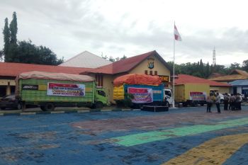 Kapolda Sultra bantu korban gempa di Sulawesi Barat