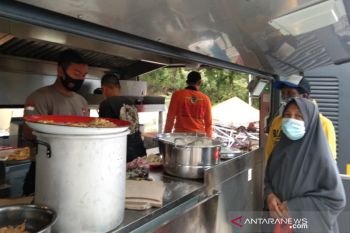 Polda Sulteng dirikan dapur umum di Sulbar bantu korban gempa