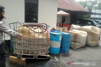 Polisi minta ahli Pertamina usut kasus dugaan premium ilegal