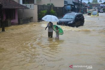 BPBD Sikka imbau warga  waspadai banjir bandang susulan