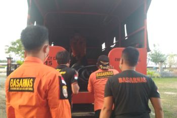 Mesin kapal mati, satu nelayan hilang