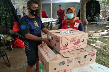 Sunpride donasikan buah-buahan untuk petugas dan tenaga medis