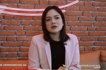 Dalam kondisi tercabik-cabik, pramugari ini tetap bertahan hidup