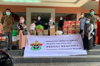 Fakultas Farmasi Unhas kirim obat-obatan dan multivitamin ke Sulawesi Barat